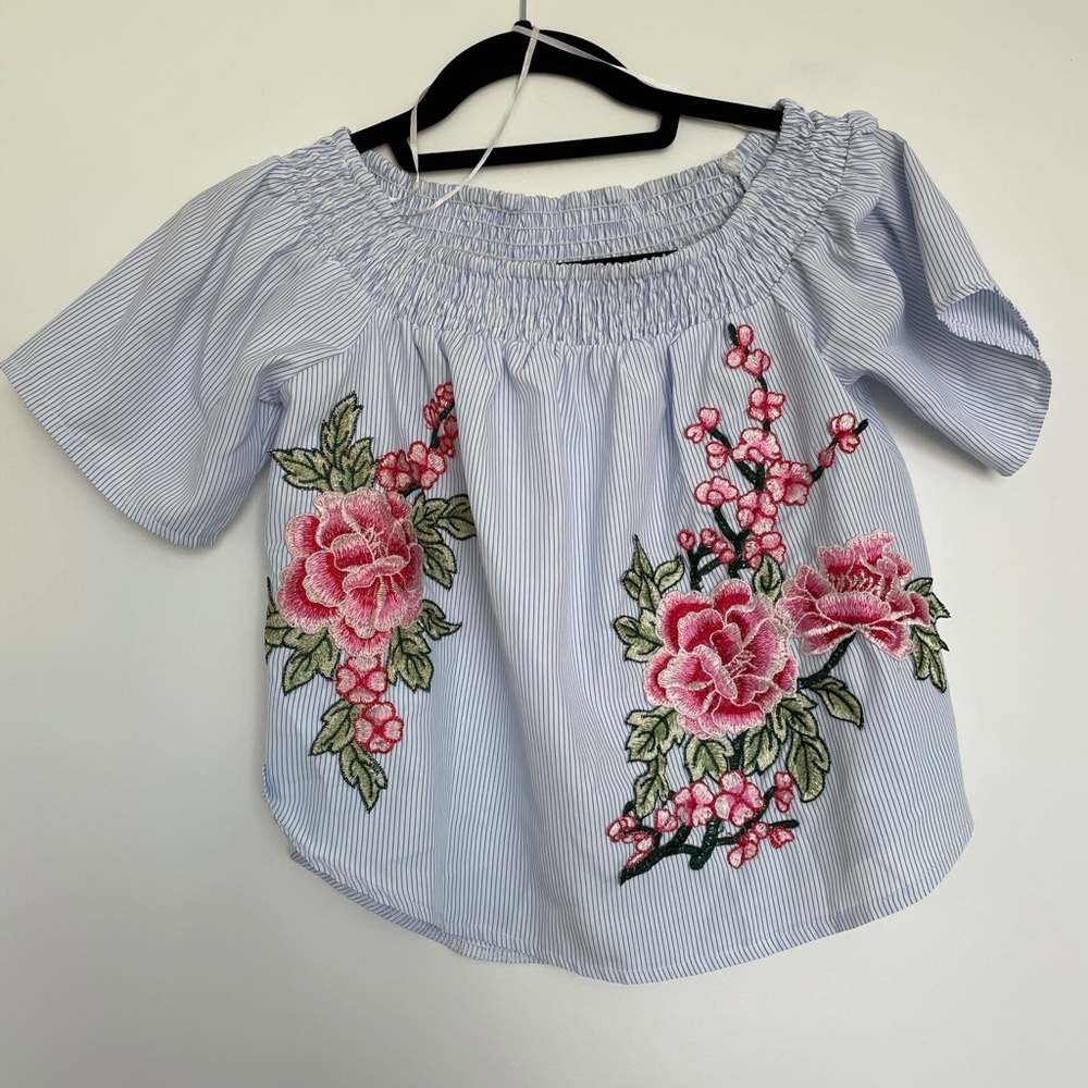 LF off the shoulder blouse